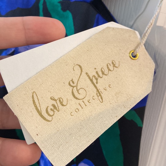 LOVE & PIECES DRESS size M length 42” bust 30” brand new with tag - Picture 4 of 16